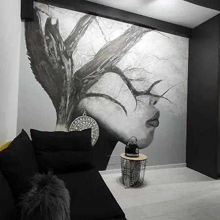 Discret Luxury